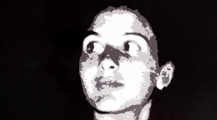 Extra Omnes Extra Omnes