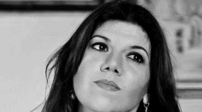 Gioco pericoloso. Un nuovo noir Sonzogno di Gabriella Genisi Gabriella Genisi