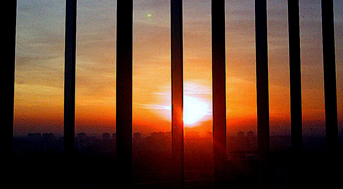 “L’invincibile” di Carlo Dadone «Lettere dal carcere. Ottobre 1942 - agosto 1943» di Walter Fillak