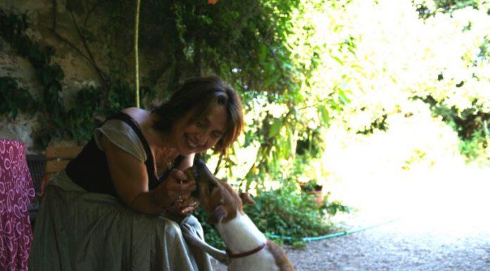 “Al giardino ancora non l’ho detto”, il coraggio della testimonianza nella malattia