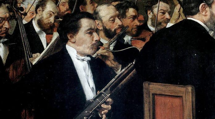 “Concerto triplo per pianoforte, violino, violoncello e orchestra in Do maggiore, Op. 56” di Ludwig van Beethoven Edgar Degas – The Orchestra at the Opera
