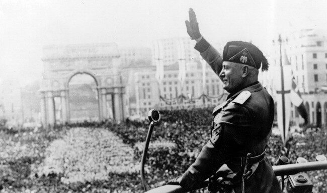 18 settembre 1938, Mussolini a Trieste proclama le leggi razziali