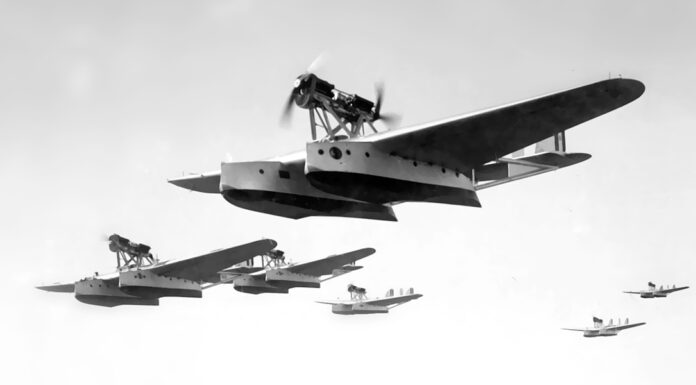 “Stormi in volo sull’oceano” di Italo Balbo Crociera aerea transatlantica Italia-Brasile