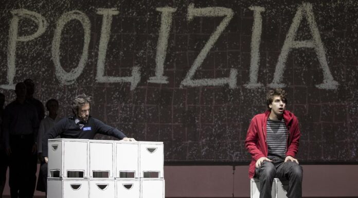 Lo strano caso del cane ucciso a mezzanotte