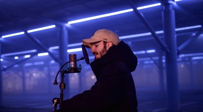 “Glock” è il nuovo singolo di Saimon Sail, un brano per trasformare la depressione in resilienza