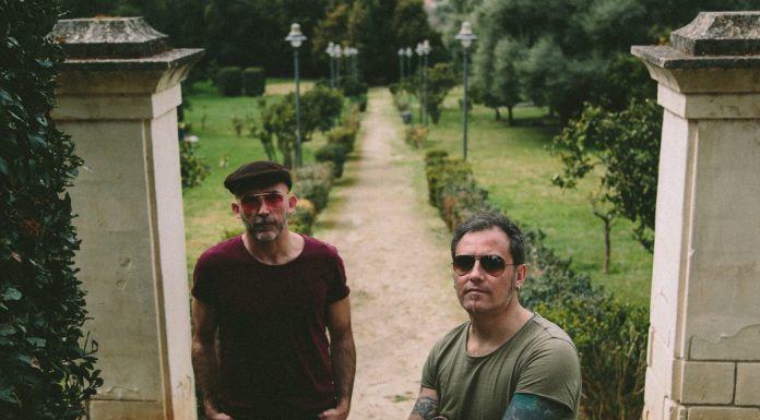 I Factanonverba ci riportano alla dimensione conscious del rock con “Diversi Da Chi”, un inno al valore delle peculiarità personali