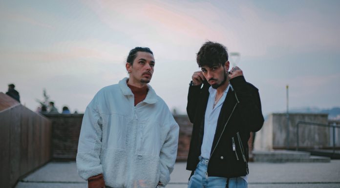 Pop, punk e riflessione si fondono in “Luna”, il nuovo capolavoro di ritmo e introspezione dei Rebenga