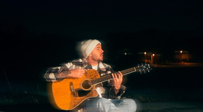 “Pezzi di me” è il nuovo singolo di Gabriel Zanaga, un viaggio tra malinconia e sentimenti per riappropriarsi della propria identità