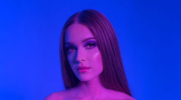 Alba spezza le catene del dissenso in “No”, il suo nuovo singolo