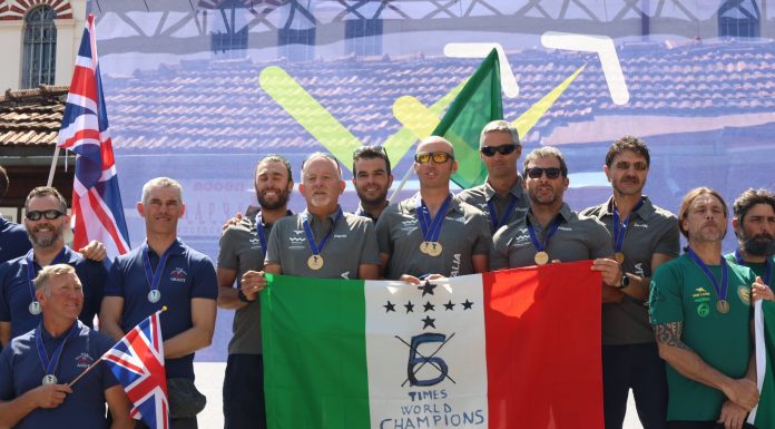 Medaglie d’oro e argento per l’Italia ai campionati del mondo di deltaplano Il team Italia campione del mondo di deltaplano per la undicesima volta