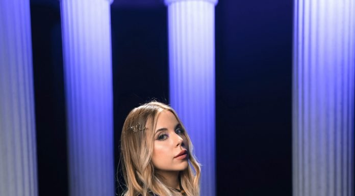 Elejola celebra la forza nascosta delle donne in “Più forte di Hercules”, il suo nuovo singolo