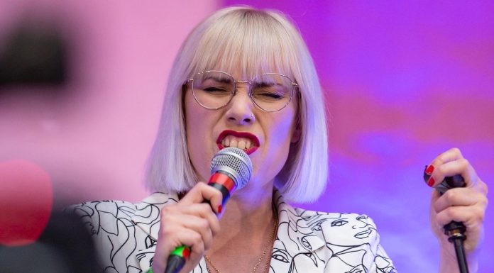 Isa, la promessa del pop-soul italiano, torna con “Io&Te”