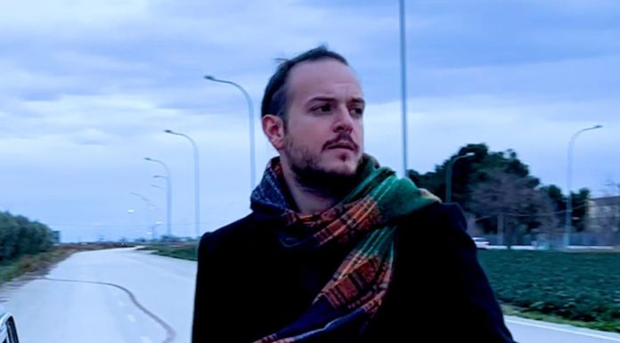 Superrore, questo il titolo del singolo d’esordio dell’artista pugliese Fabris