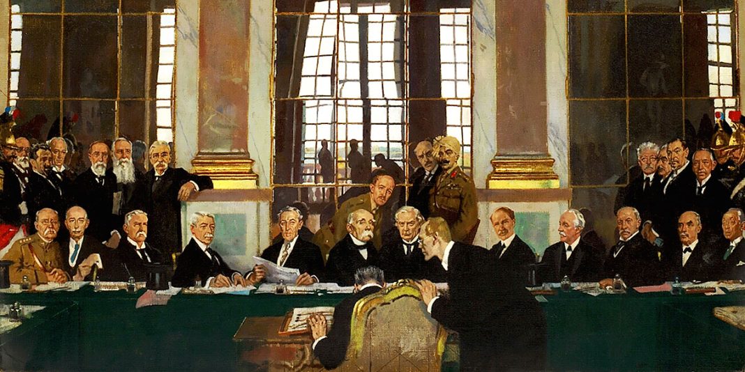 The Signing of Peace in the Hall of Mirrors, Versailles, 28 June 1919 (1919). William Orpen (1878-1931)