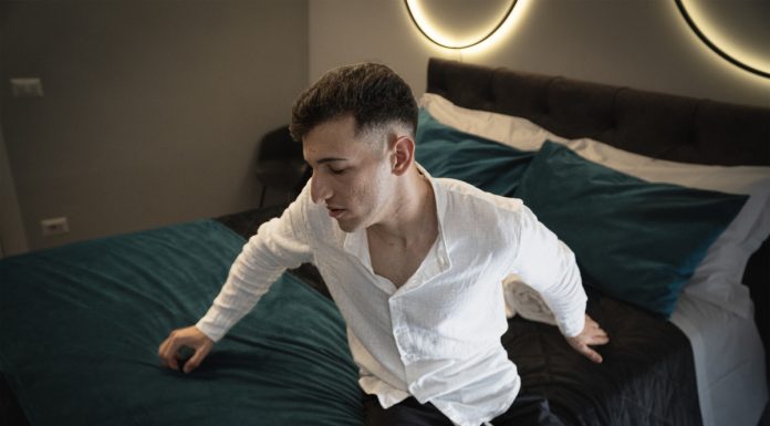 La potenza di un amore irrealizzabile in “Megamare”, il nuovo singolo di Blade ispirato all’omonima fragranza di Orto Parisi