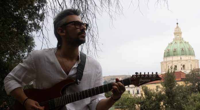 Dignità e coraggio in “Lla Ffore”, il nuovo singolo di Eric Mormile sul moderno emigrante