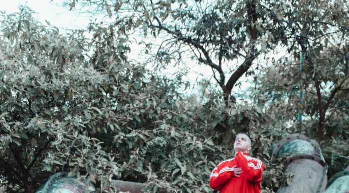 Love Ghost – è uscito il singolo “Geek”