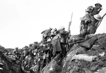 “La spada e l’aratro” di Diego Angeli 1º luglio 1916, ore 07:30, le prime truppe britanniche balzano fuori dalla loro trincea; ha inizio la battaglia della Somme.