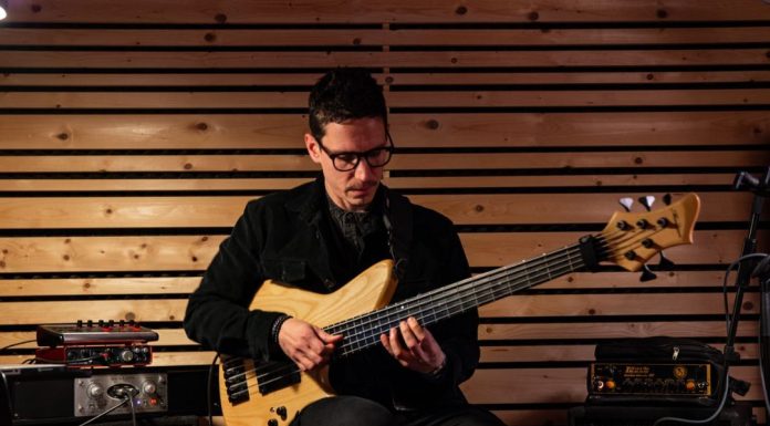 Gianfranco De Lisi – Flow (Impulse, Movement, Freedom)