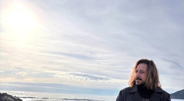 Nel giorno di San Valentino Simone Tomassini pubblica “L’amore è un’altra cosa”