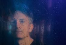 “Stormy Tales” dei Defector: sette brani per raccontare un presente sempre meno stabile