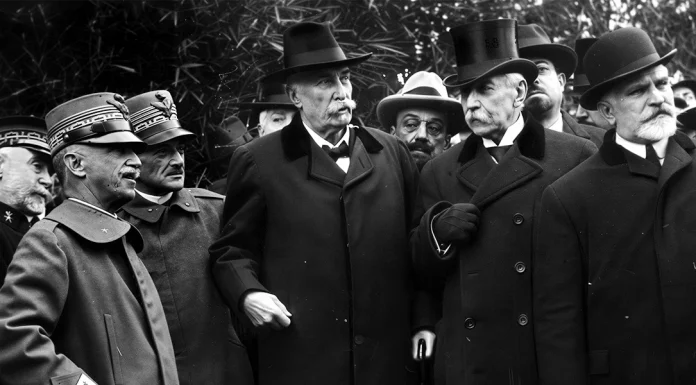 “Teste di legno” di Luigi Ambrosini Giovanni Giolitti insieme al re Vittorio Emanuele III