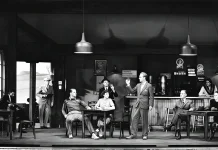 “La foresta pietrificata” di Robert Emmet Sherwood Photograph of the Broadway production of The Petrified Forest