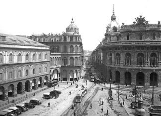 “Vagabondaggi genovesi” di Costanzo Carbone Piazza De Ferrari, Genova (1912)