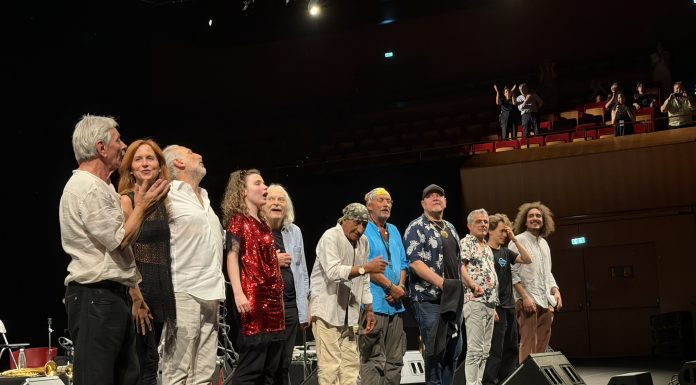 Tutta Vita: quando il jazz diventa un unico respiro. Stefano Bollani e le All Stars raccontano la musica come incontro