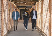Reunion Trio – Strange Smile